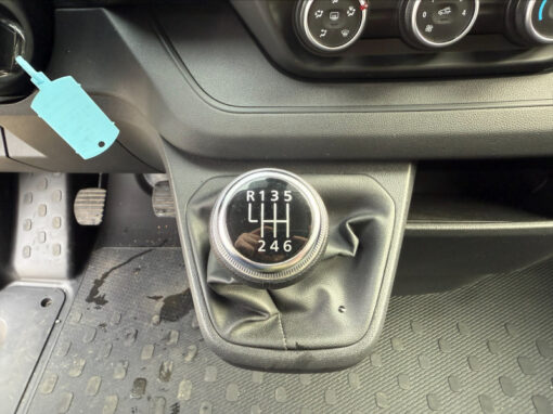 RENAULT TRAFIC III FG L2H1 3T 2.0 BLUE DCI 130CH CONFORT – Image 15