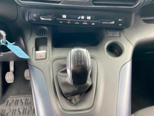 PEUGEOT RIFTER 1.5 BLUEHDI 100CH S&S STANDARD ALLURE - PRET A PARTIR – Image 13