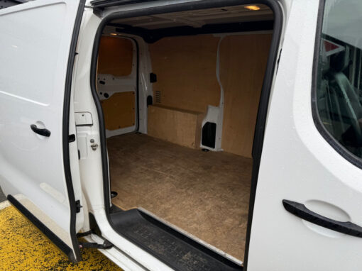 PEUGEOT EXPERT 1.5 BLUEHDI 120CH S&S STANDARD - TVA RECUPERABLE – Image 8