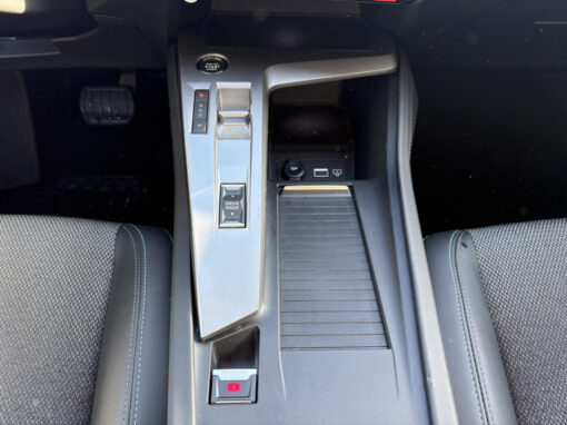 PEUGEOT 308 SW 1.5 BLUEHDI 130CH S&S ALLURE PACK EAT8 – Image 14